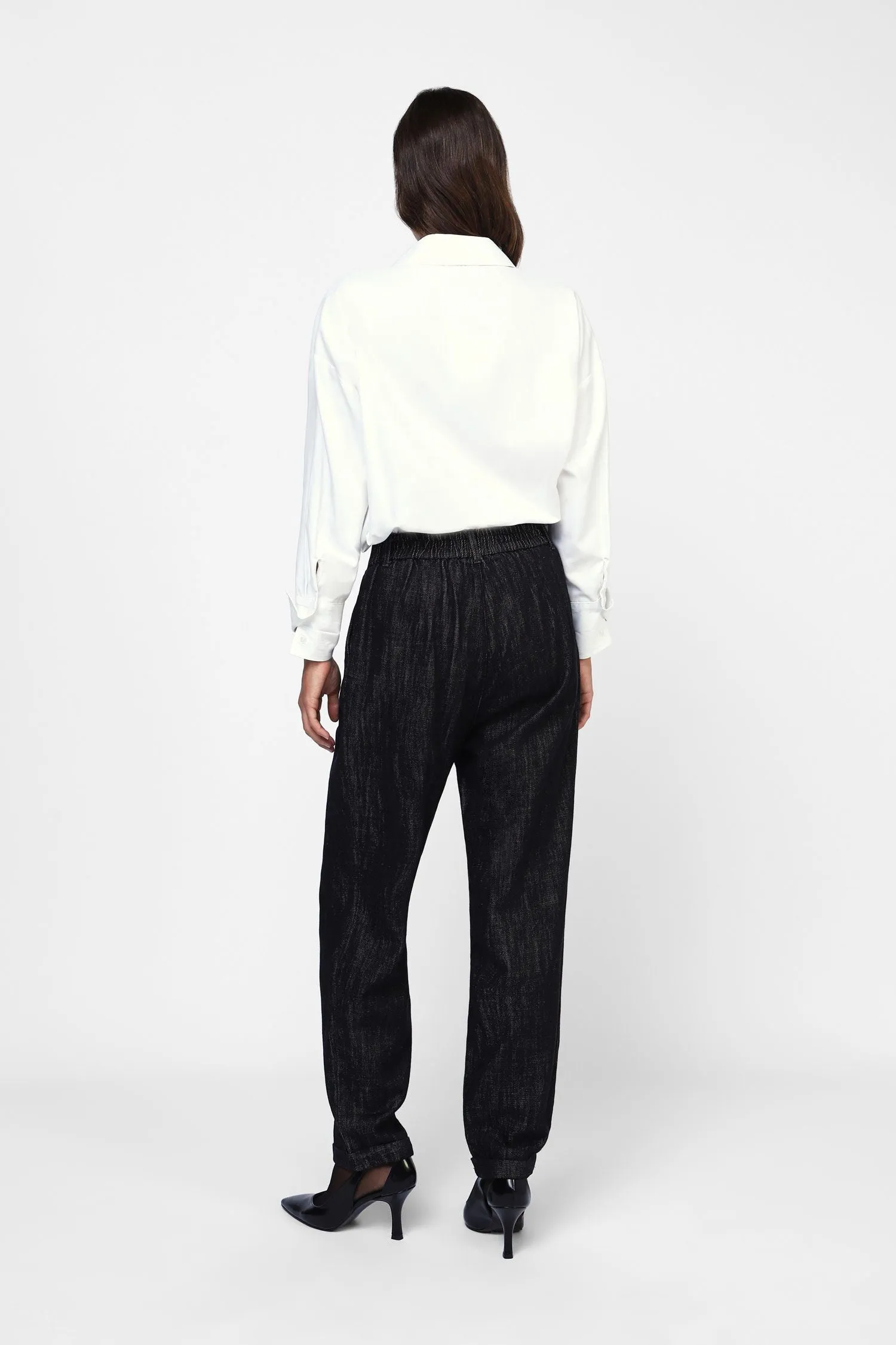 High-waisted Trousers