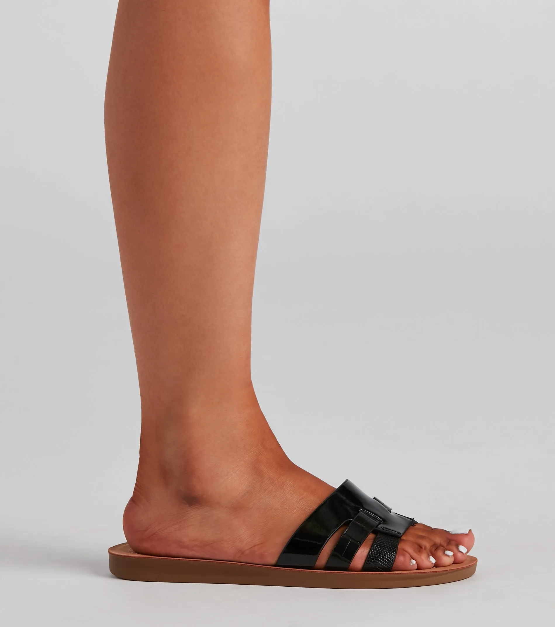 Minimalistic Chic PU Woven Sandals